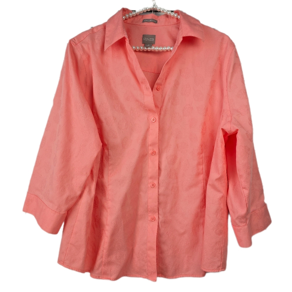 Chico's Size 3 Leaf Embossed Peach Button-Down Shirt